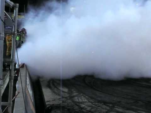 VIDEO: Burnout Masters 2011 – KINGER