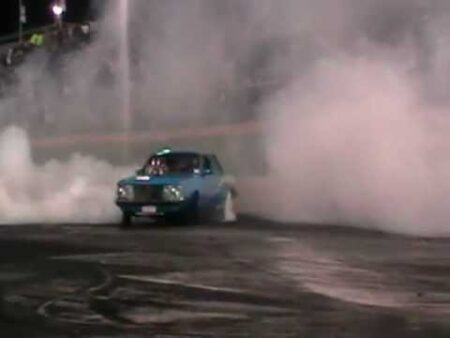 VIDEO: Burnout King 2012 – HORNUT