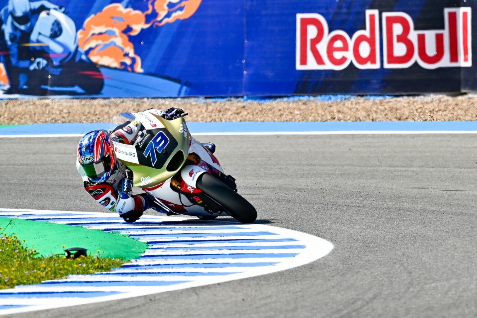 Moto2: Ogura edges out Arbolino and Lowes for maiden Moto2 pole
