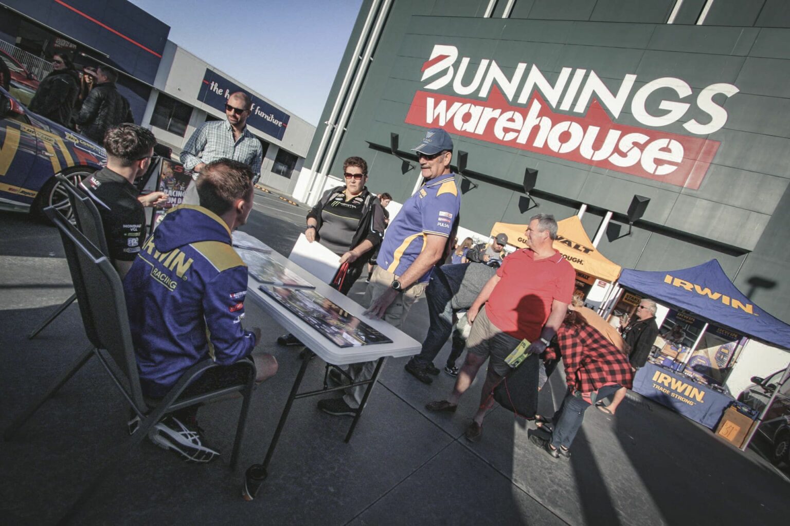 SUPERCARS: Bunnings Breakfast Friday with Pye and Winterbottom