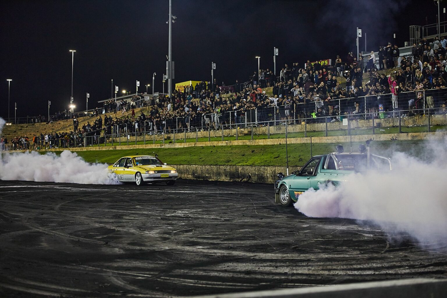 GALLERY: Burnout King at Perth Motorplex