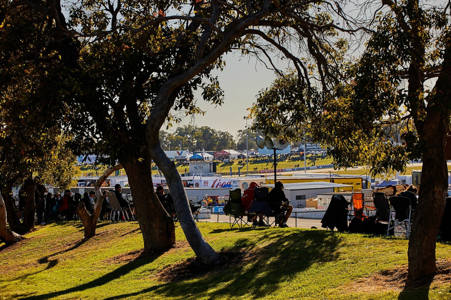 GALLERY: Sunday at Bunnings Trade Perth Supernight