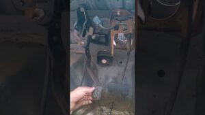 VIDEO: we have a clutch pedal :) #manual #clutch #mr2 #jdm