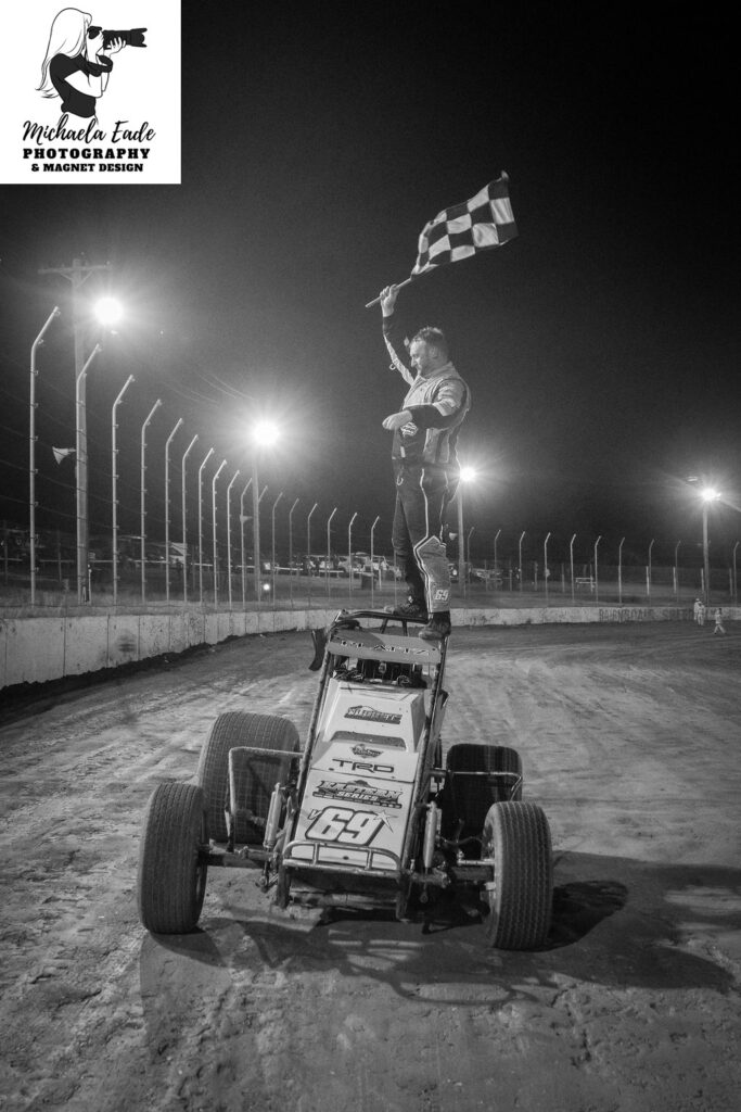 Plater wins first ever Wingless Sprint final, Stuchbery, Miles father and son, Walker and Siely all winners at Bairnsdale